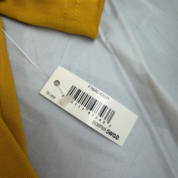 Amazon Essentials Mustard Men's Polo Shirt - Picture 2 of 4